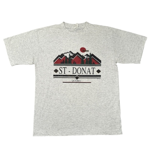 ST. DONAT QUEBEC White Graphic T Shirt in Large - Picture 1 of 7